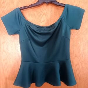 Women's size medium,  Top 10 green blouse
